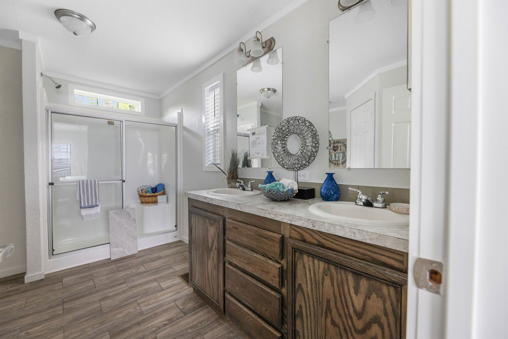 inside a bathroom of a Solitaire manufactured home